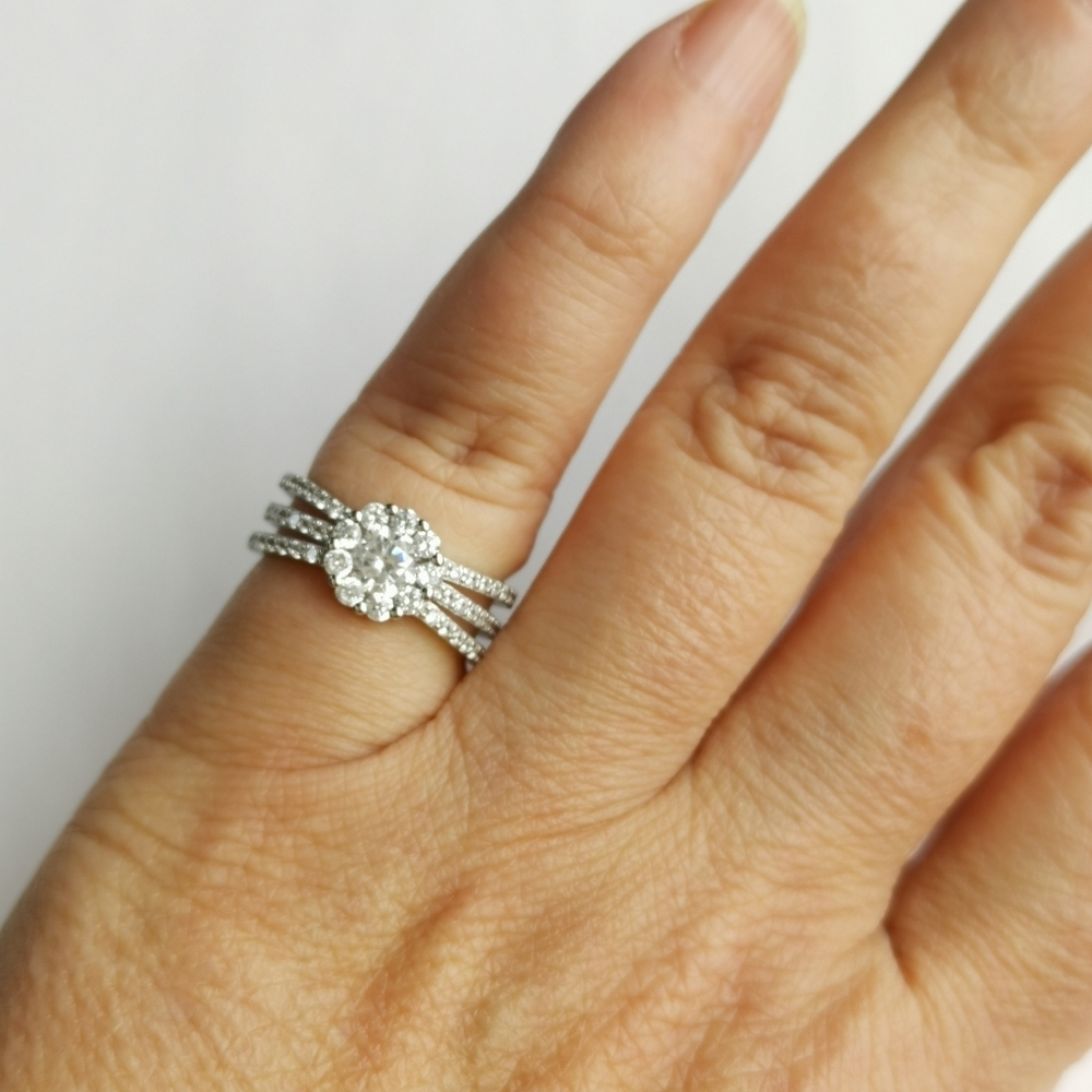 Sterling Silver CZ Ring size 6 ๐ - Picture 5 of 7